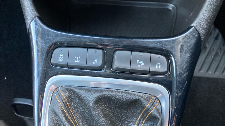 Vauxhall Crossland X 1.2 Tech Line Nav 5dr Petrol Hatchback